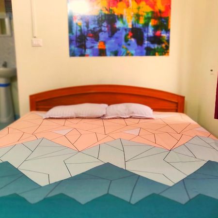 Cupidtrails Backpacker'S Penthouse Hotel กูวาฮาติ ห้อง รูปภาพ