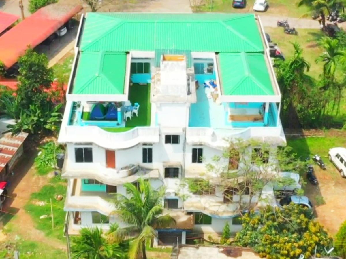 Cupidtrails Backpacker'S Penthouse Hotel กูวาฮาติ ภายนอก รูปภาพ