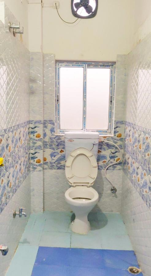 Cupidtrails Backpacker'S Penthouse Hotel กูวาฮาติ ภายนอก รูปภาพ